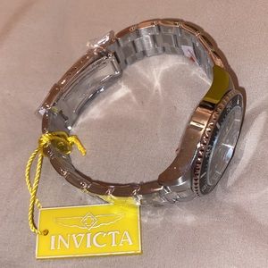 invicta 2247